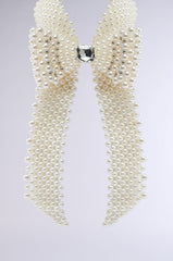 BUTTONED UP PEARL COLLAR
