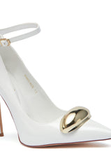 AZALEA WANG ESMARIA WHITE METAL EMEBELLISHED PUMP