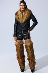 BUILD ME UP FAUX LEATHER SHORT