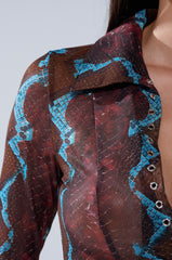 DONT BE A SNAKE BUTTON DOWN