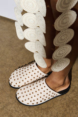 AZALEA WANG TRAVERSE BEIGE CLOG