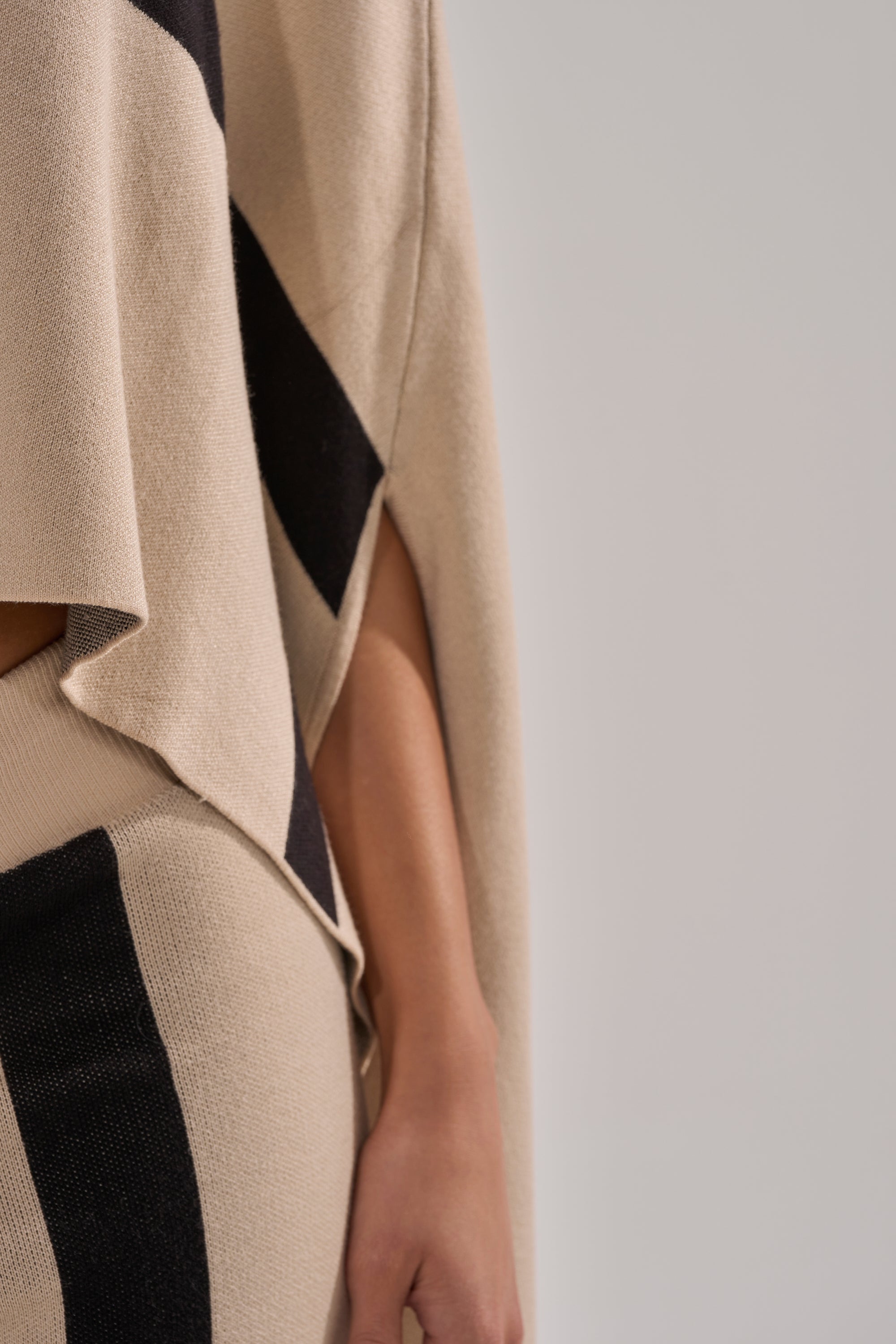 CLAUDIA TURTLENECK SWEATER